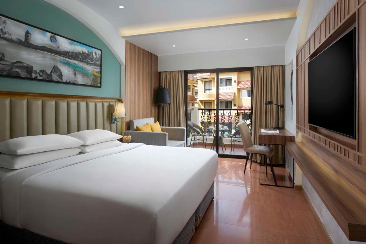 Deluxe Double Room with Pool View - 10% Discount on Food & Beverages and Laundry - Welcome Drink on Arrival,1498618699:JPEG